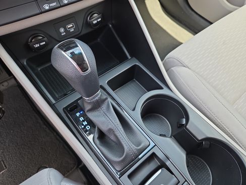 Used 2019 Hyundai Tucson SE AWD/4WD image 24