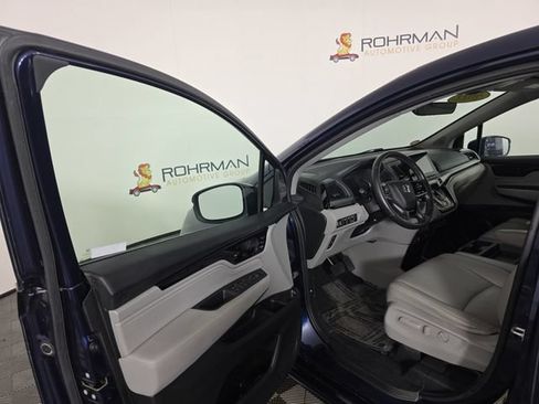 Used 2022 Honda Odyssey Touring image 17