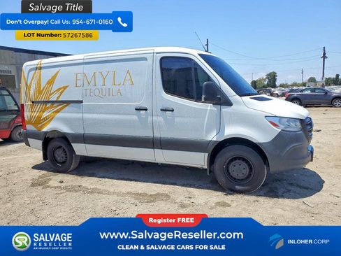 Used 2024 Mercedes-Benz Sprinter 2500 image 5