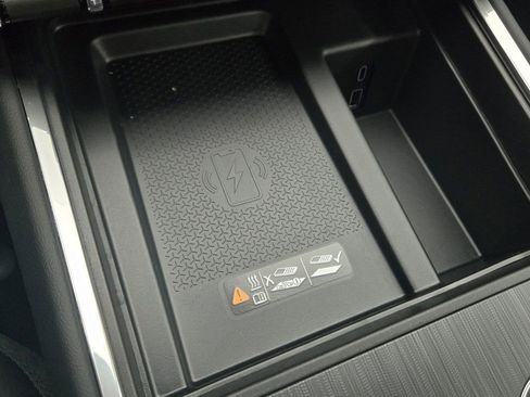 New 2026 GMC Acadia Elevation w/ Elevation Premium Package image 7