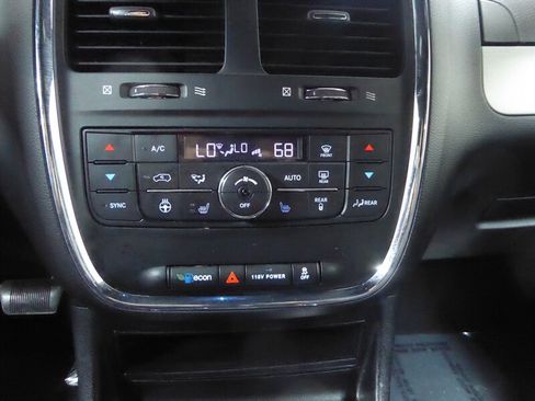 Used 2019 Dodge Grand Caravan GT FWD image 15