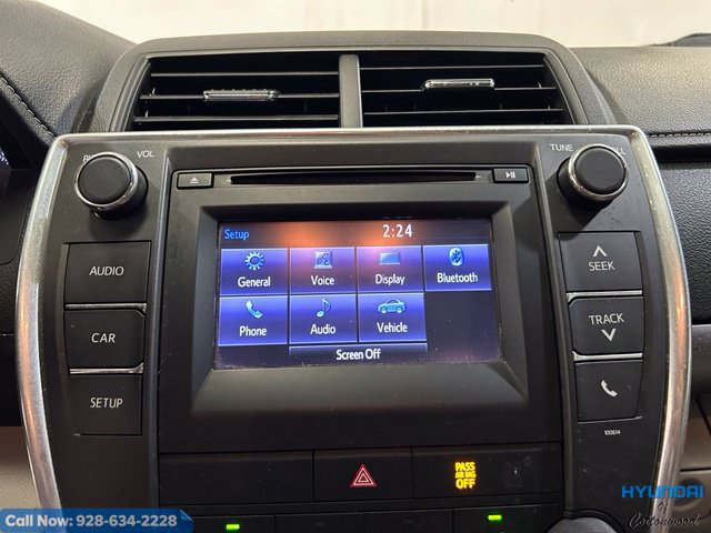 Used 2017 Toyota Camry LE FWD image 33