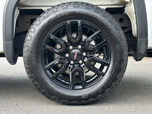 Used 2026 GMC Sierra 1500 Elevation w/ Elevation Select Package AWD/4WD image 16