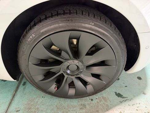 Used 2020 Tesla Model 3 Long Range image 7