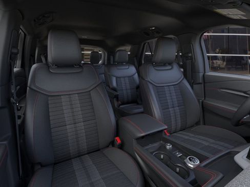 New 2026 Ford Explorer ST-Line w/ ST-Line Street Pack image 10