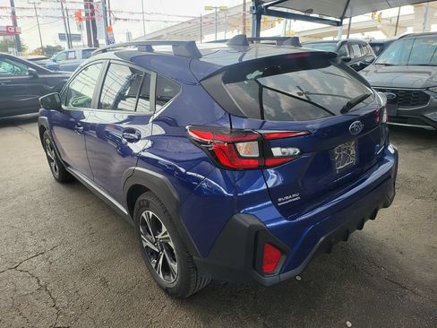 Used 2025 Subaru Crosstrek 2.5i Premium AWD/4WD image 9