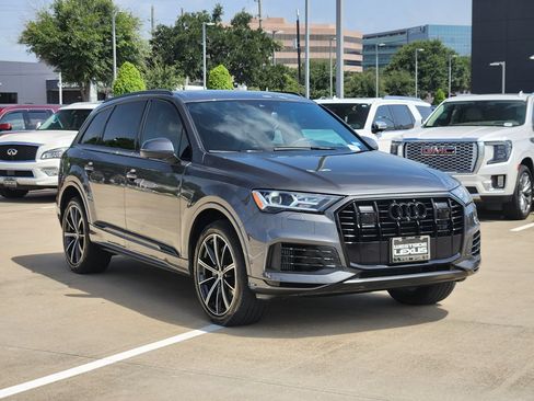 Used 2023 Audi Q7 3.0T Premium Plus w/ Premium Plus Package AWD/4WD image 3