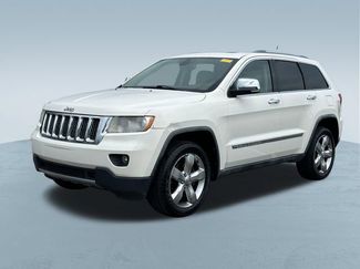 Used 2012 Jeep Grand Cherokee Overland AWD/4WD video 3