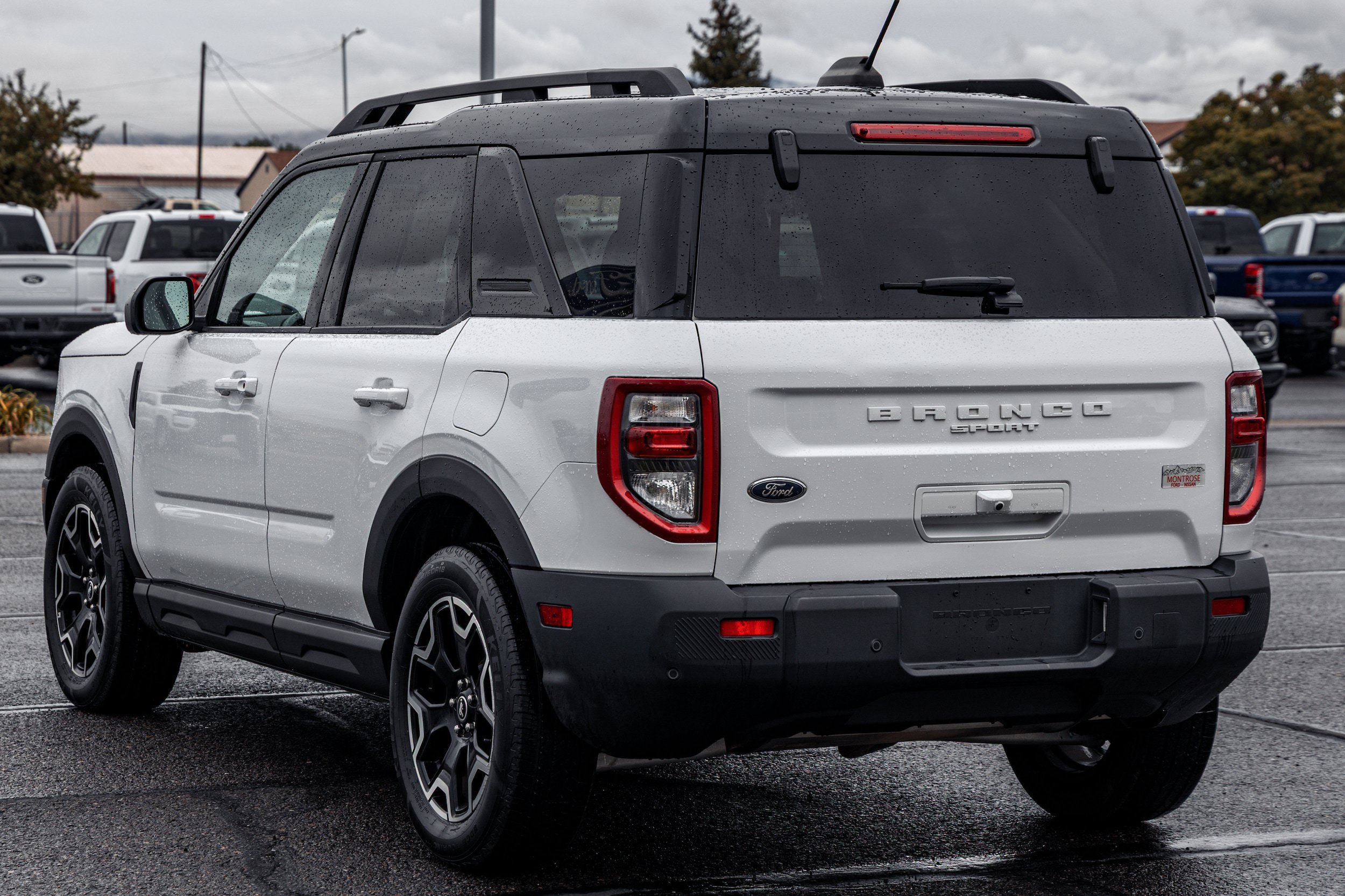 Used 2025 Ford Bronco Sport Outer Banks AWD/4WD image 6