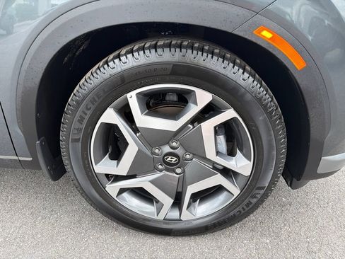 Used 2024 Hyundai Palisade Limited AWD/4WD image 15