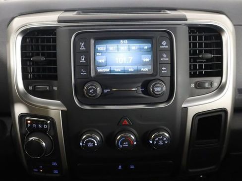 Used 2019 RAM 1500 Classic SLT AWD/4WD image 17