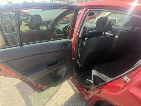 Used 2014 Subaru Impreza 2.0i AWD/4WD image 29