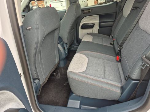 Used 2024 Ford Maverick XLT image 18