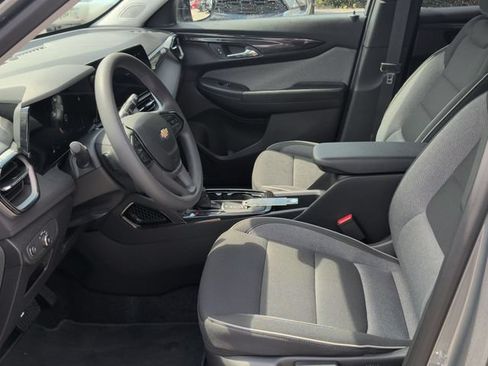 Used 2026 Chevrolet TrailBlazer LS w/ LS Convenience Package FWD image 20