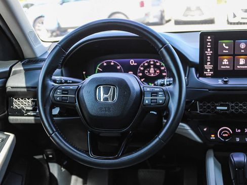 Certified 2024 Honda Accord EX-L image 15