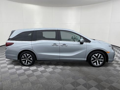 Used 2025 Honda Odyssey EX-L image 7