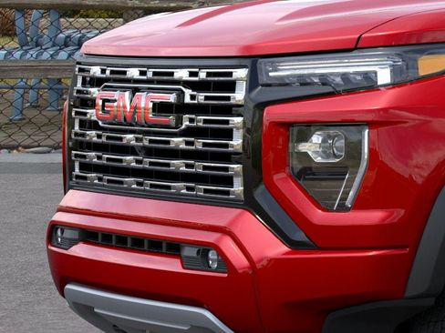 New 2026 GMC Canyon Denali AWD/4WD image 13