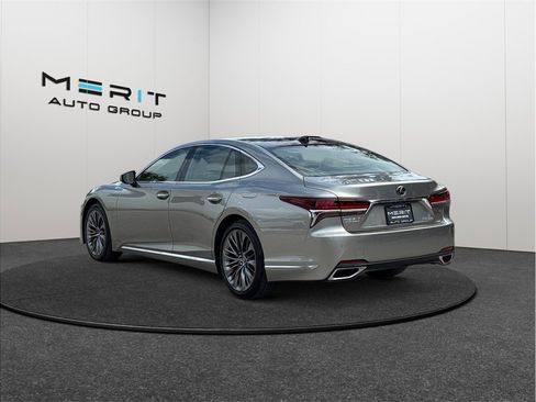 Used 2018 Lexus LS 500 w/ Luxury Package RWD image 7