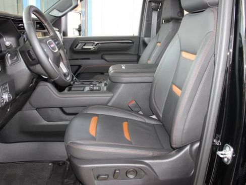 Used 2026 GMC Sierra 2500 AT4 w/ AT4 Premium Plus Package AWD/4WD image 22