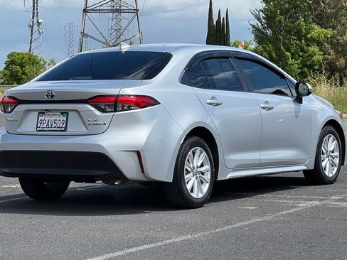 Used 2023 Toyota Corolla XLE FWD image 4