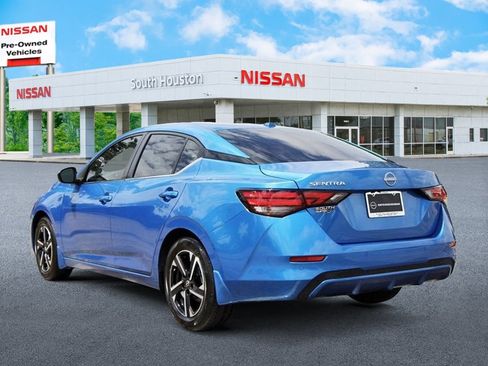 Certified 2025 Nissan Sentra SV w/ All-Weather Package FWD image 3