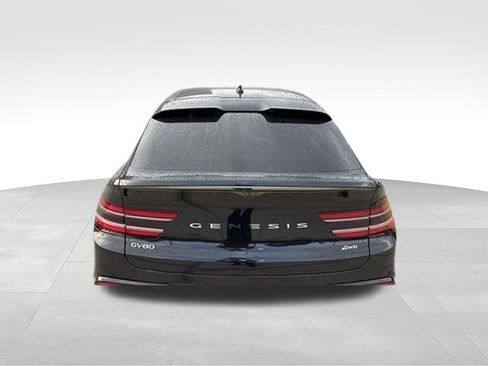 Used 2025 Genesis GV80 3.5T e-SC AWD/4WD image 2