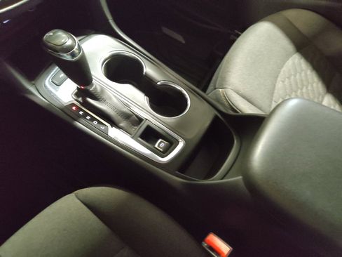 Used 2019 Chevrolet Equinox LT image 26