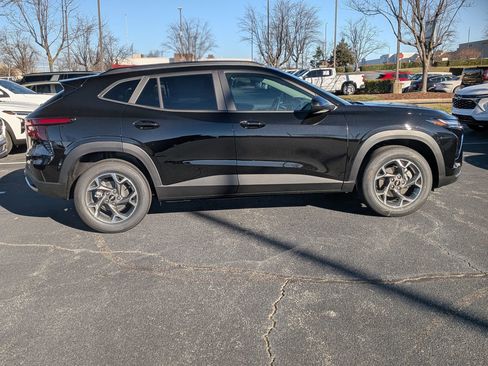 New 2026 Chevrolet Trax LT w/ Driver Confidence Package image 9