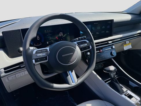 New 2026 Hyundai Tucson SEL FWD image 7