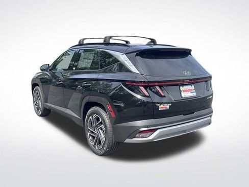 New 2025 Hyundai Tucson Limited image 3