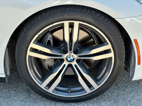 Used 2019 BMW 740i w/ M Sport Package RWD image 28