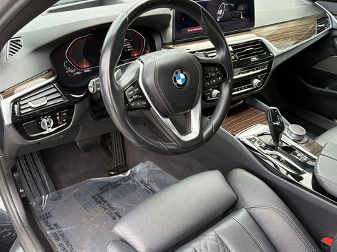 Used 2021 BMW 530i RWD image 4