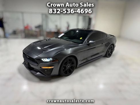 Used 2018 Ford Mustang Coupe w/ Black Accent Pkg RWD image 1