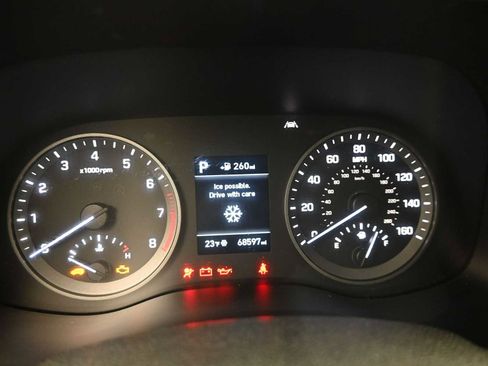 Used 2019 Hyundai Tucson Night image 15