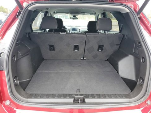 Used 2021 Chevrolet Equinox LT image 29