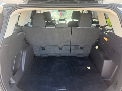 Used 2017 Ford Escape SE AWD/4WD image 13