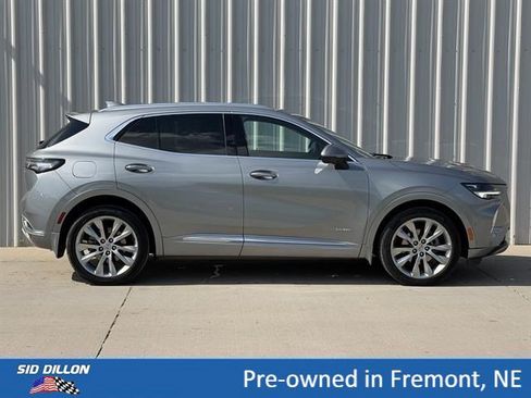 Used 2023 Buick Envision Avenir AWD/4WD image 3