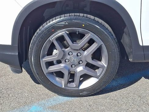 Used 2023 Honda Passport EX-L image 8