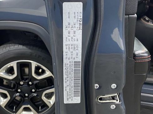 Used 2017 Jeep Compass Trailhawk w/ Safe & Security Group image 39