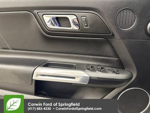 Used 2016 Ford Mustang GT Premium image 28