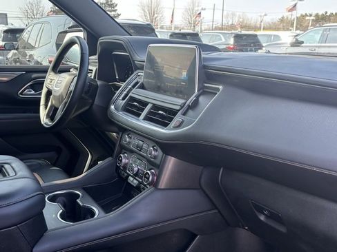 Used 2024 GMC Yukon XL AT4 w/ AT4 Premium Plus Package image 15