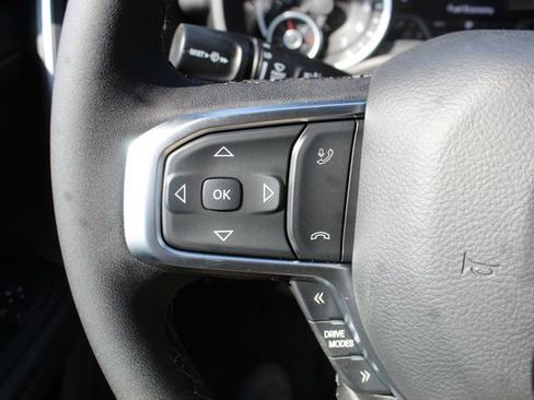 New 2026 RAM 1500 4x4 Crew Cab image 15