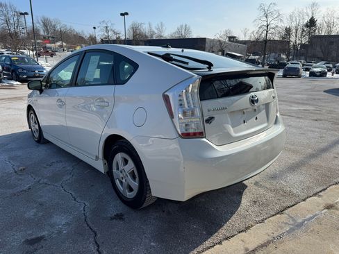 Used 2011 Toyota Prius Three image 5