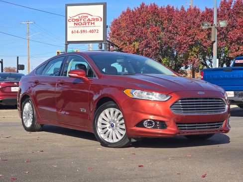 Used 2014 Ford Fusion Energi SE image 1