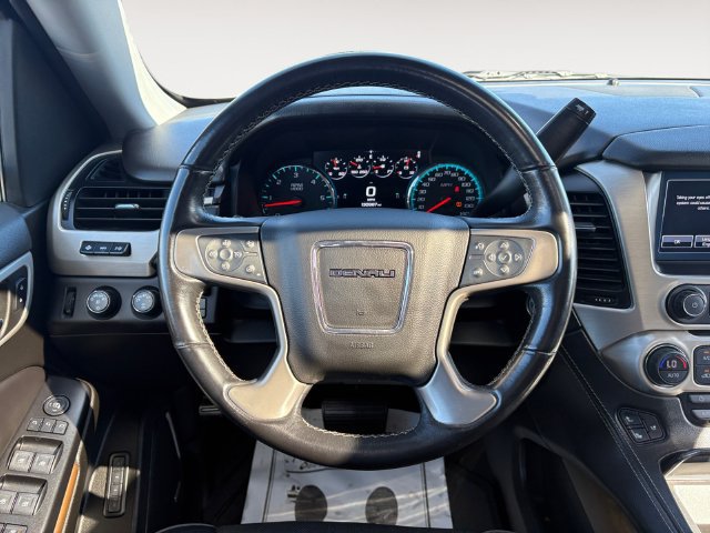 Used 2020 GMC Yukon Denali w/ Denali Ultimate Package AWD/4WD image 12