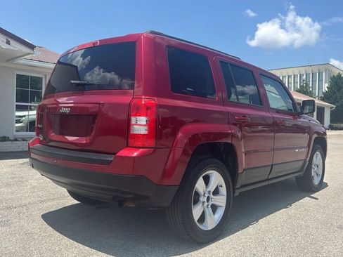 Used 2016 Jeep Patriot Sport w/ Power Value Group AWD/4WD image 5