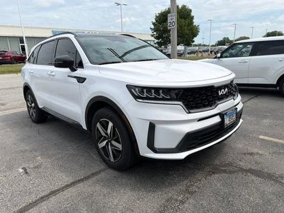 Used 2023 Kia Sorento S w/ Panoramic Sunroof Package