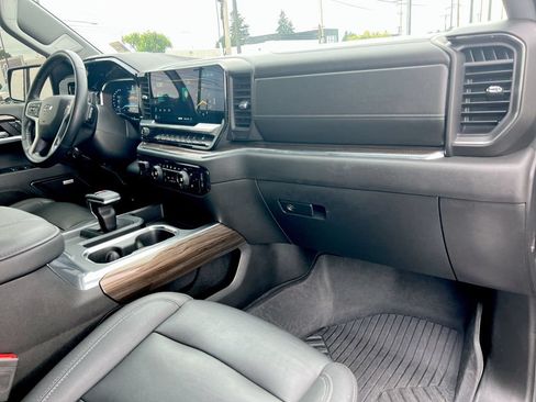 Used 2023 Chevrolet Silverado 1500 RST w/ Convenience Package II AWD/4WD image 22