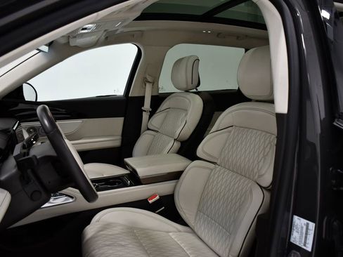 Used 2024 Lincoln Nautilus Black Label image 21