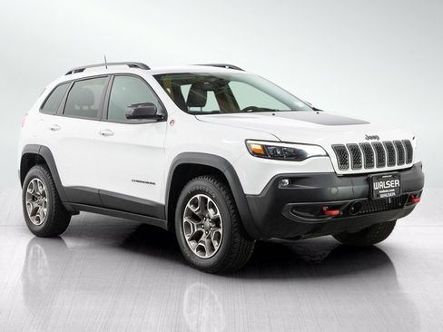 Used 2021 Jeep Cherokee Trailhawk AWD/4WD image 7